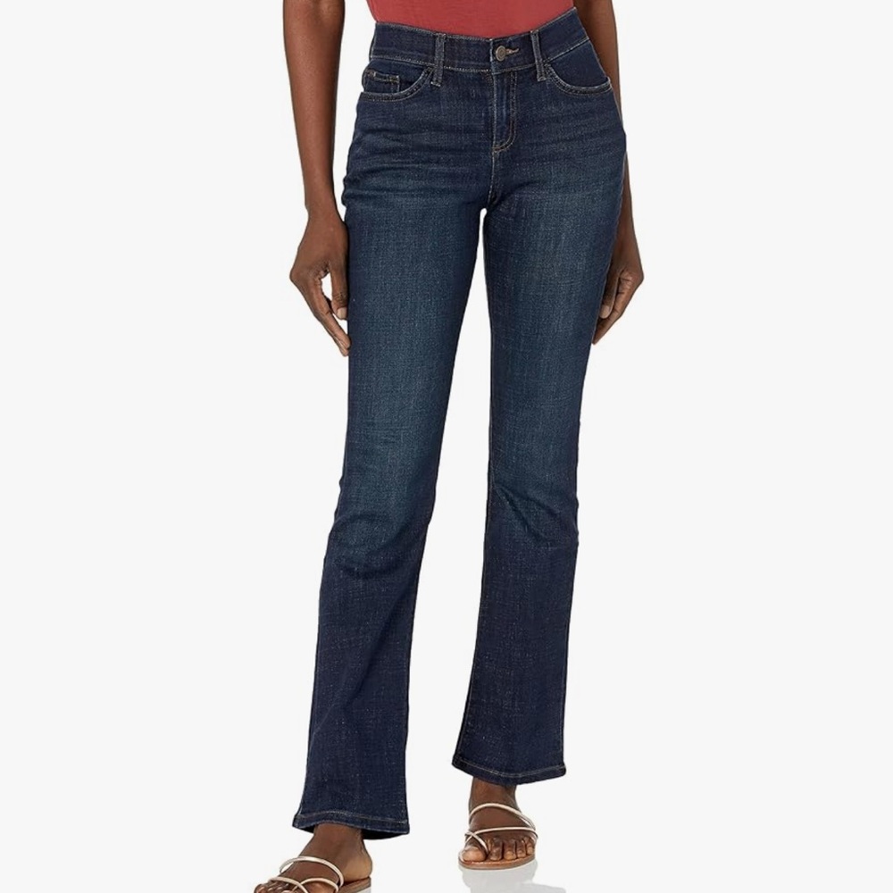 Lee Blue Straight Leg Jeans with Contrast Stitching - Picture 3 of 5